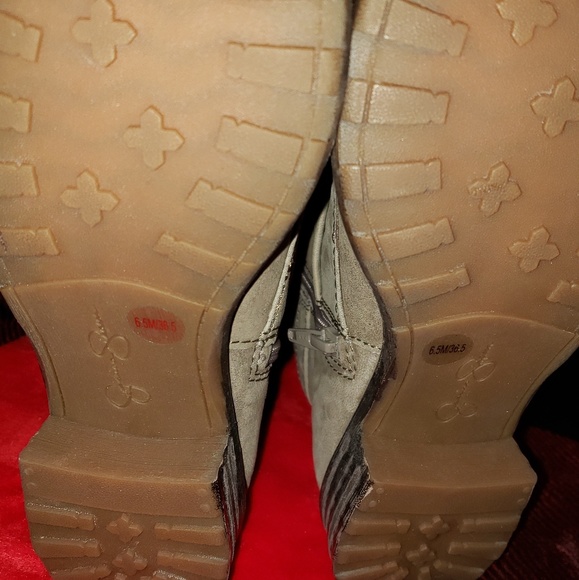 Jessica Simpson ankle boots - Picture 5 of 6